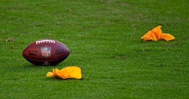 Penalidade de toque ilegal da NFL, explicou