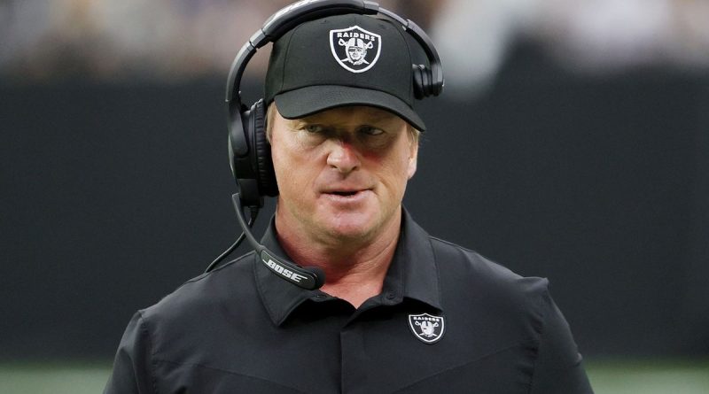 Ex-Raiders Coach Gruden processa NFL alegando tentativa de destruir carreira