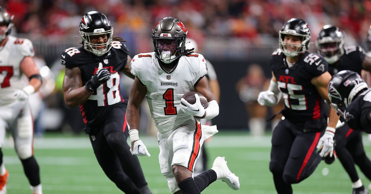 Probabilidades de futebol de quinta à noite, escolha e discussão ao vivo: Bucs at Falcons