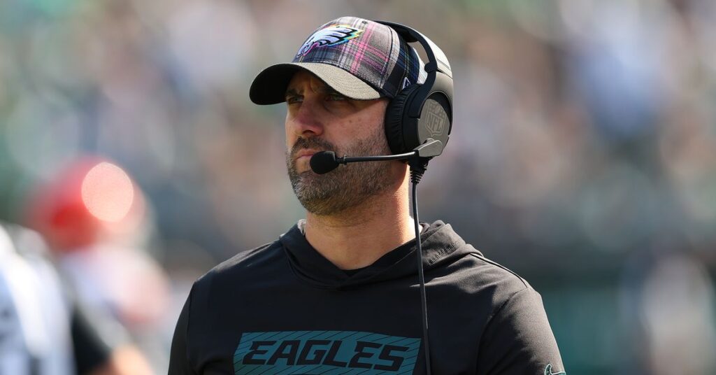 Nick Sirianni é oficialmente o pára-raios dos Eagles