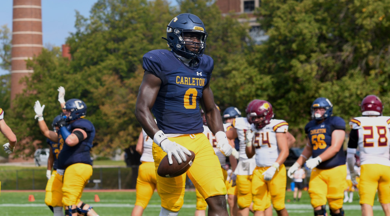 Entrevista do Draft Prospect da NFL para 2025: Ntense Obono, WR/TE, Carleton College