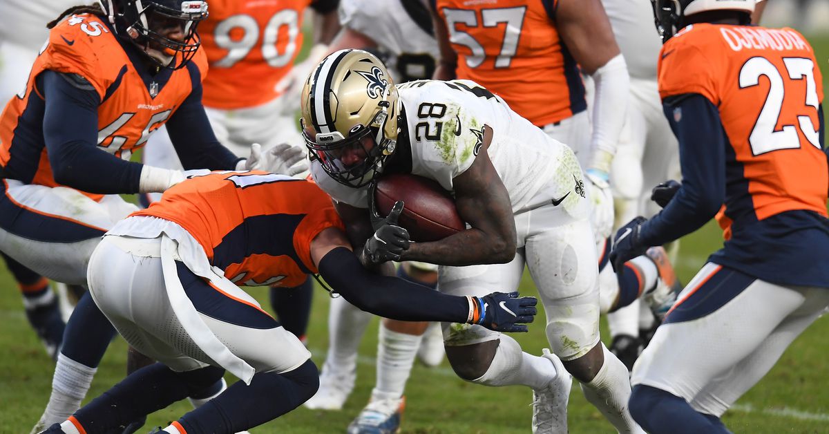 Probabilidades de futebol de quinta à noite, escolha e discussão ao vivo: Broncos at Saints