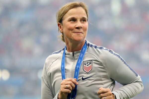 Jill Ellis e o Acordo Revolucionário: Igualdade Salarial no Futebol Feminino!