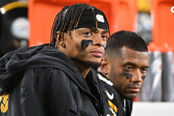 Justin Fields Fora: Como Isso Pode Mudar o Jogo Steelers x Giants