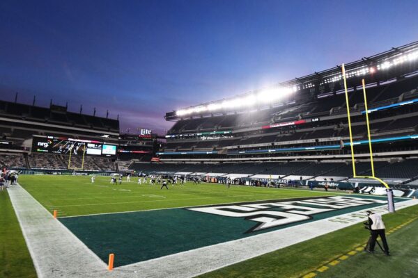 Eagles em Alta: Rumo aos Playoffs com 6 Vitórias e Desafios pela Frente!