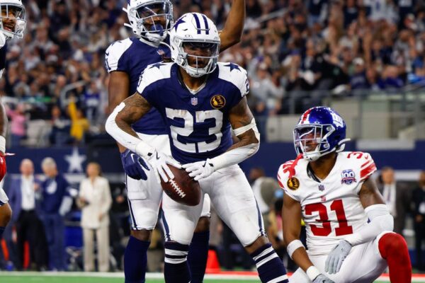 Dallas Cowboys Brilham no Dia de Ação de Graças: Vitória e Esperança nos Playoffs!