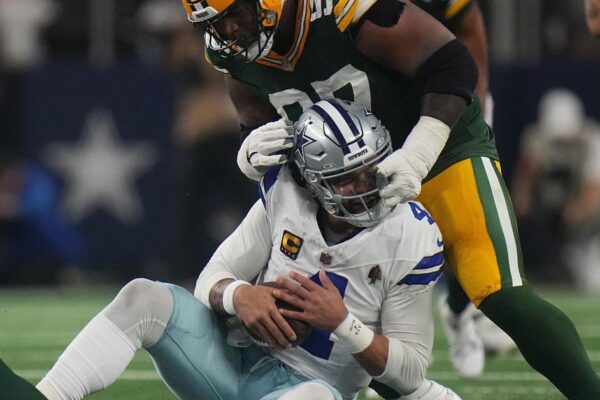 Eagles Brilham nos Playoffs e Cowboys Enfrentam Pesadelo Histórico!