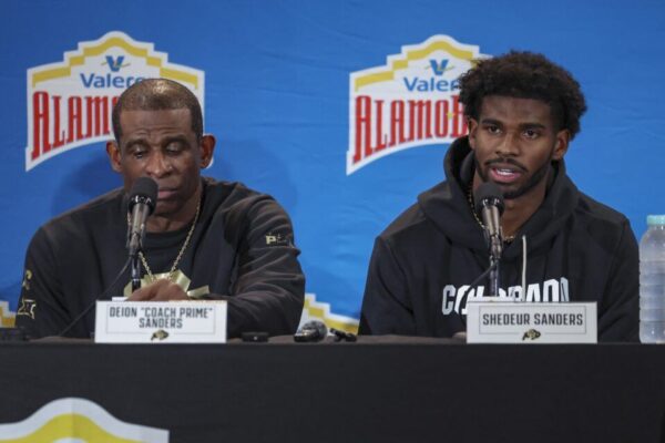 ‘Agradeço por ter um mentor como ele’ – Top NFL Draft QB Shedeur Sanders Créditos da NFL Legenda por ajudá -lo a crescer