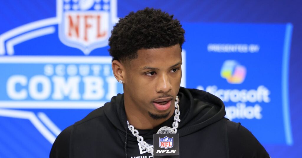 Seis Estrelas do Pro Day do Texas que Podem Revolucionar os Cowboys em 2025!