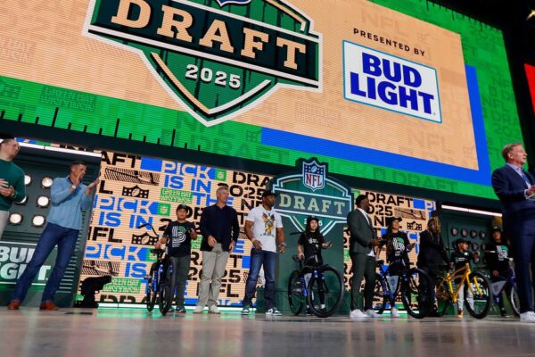 Washington, DC, se Prepara para o Imperdível NFL Draft de 2027! Washington, DC, se Prepara para o Imperdível NFL Draft de 2027!