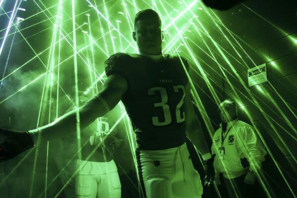 Eagles x Bears: O Grande Confronto da Black Friday que Você Não Pode Perder! Eagles x Bears: O Grande Confronto da Black Friday que Você Não Pode Perder!