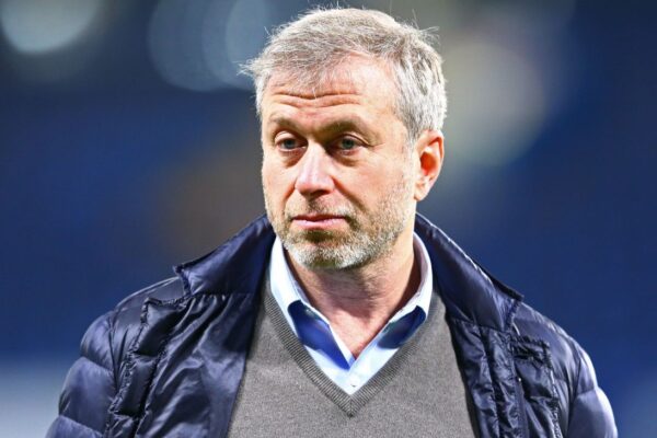 Venda do Chelsea: Abramovich em Polêmica e £3,4 Bilhões Congelados!