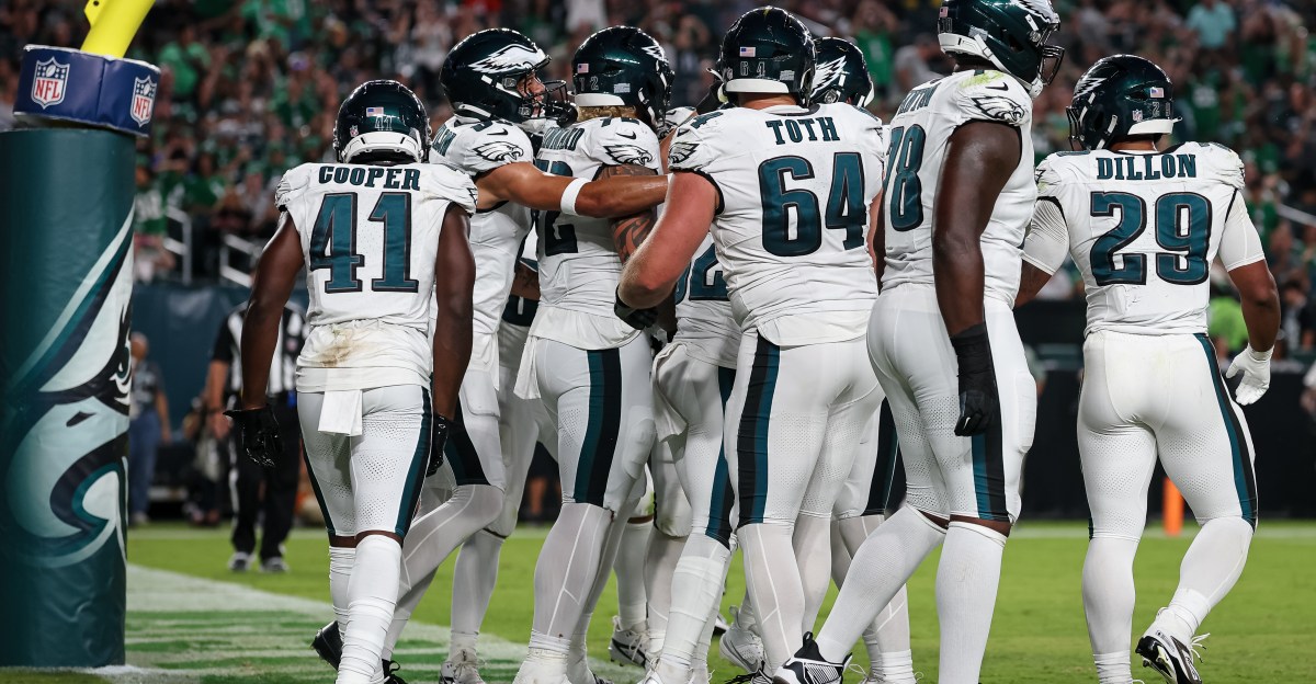 Eagles em Crise: Decisões Cruciais para Montar o Elenco da Nova Temporada!