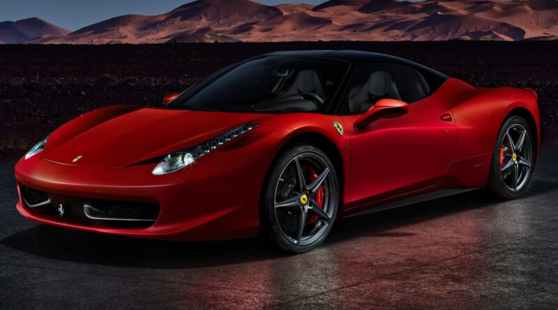 A razão pela qual os funcionários da Ferrari são proibidos de comprar seus próprios carros novos
