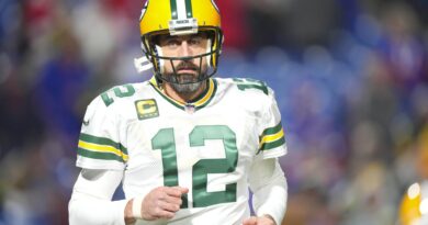 Bills empurra os Packers para acelerar a espiral descendente de Aaron Rodgers: melhores memes e tweets