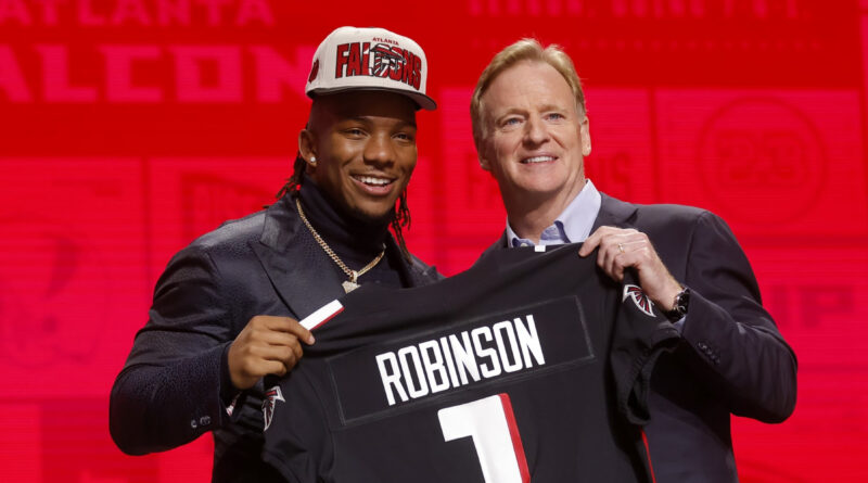 Análise de especialistas em Fantasy Football para Bijan Robinson, NFL Draft 2023 Day 1 Rookies