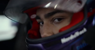 Trailer de 'Gran Turismo': videogame de corrida chega às telonas com David Harbour e Orlando Bloom