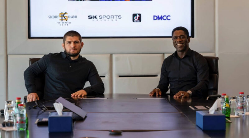 Clarence Seedorf e Khabib Nurmagomedov, com sua SK Sports Holding, assinam parceria global com FITLIGHT