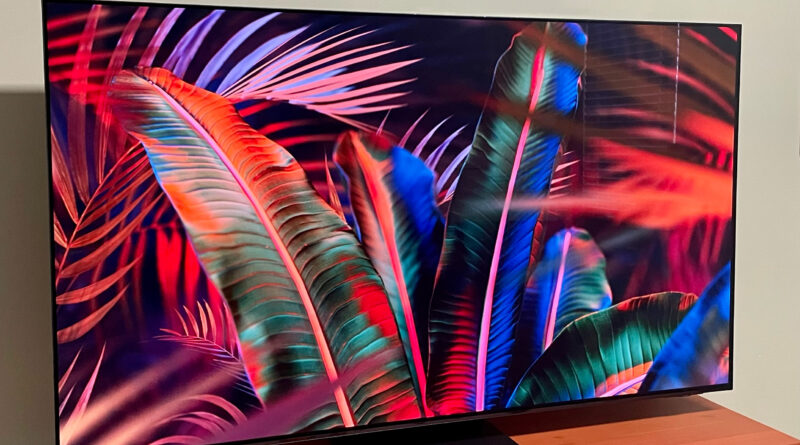 Samsung S95C OLED Review: An All Around Champ for Gaming and Streaming