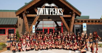 Twin Peaks Back in Plano with Brand New Sports Lodge