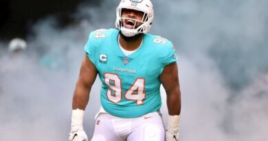 Miami Dolphins: 3 Key Players Who Will Be NFL Free Agents In 2024