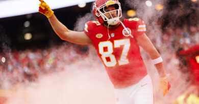 Travis Kelce Still Received High Praise From His Peers, Even in a Down Year