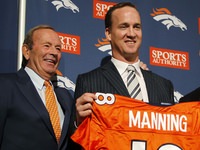 Peyton Manning: Foi uma honra jogar pelo Bowlen