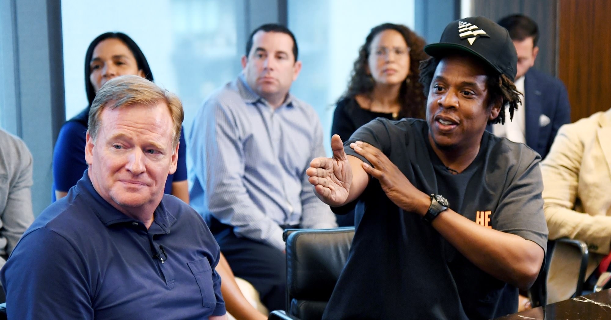 Profundidade de Campo: Onde Jay-Z Está Levando a NFL?