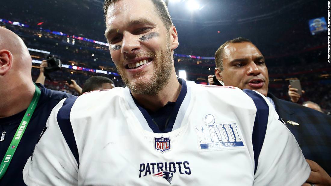 Tom Brady brinca com retorno da NFL e diz: 'Ainda tenho mais a provar'